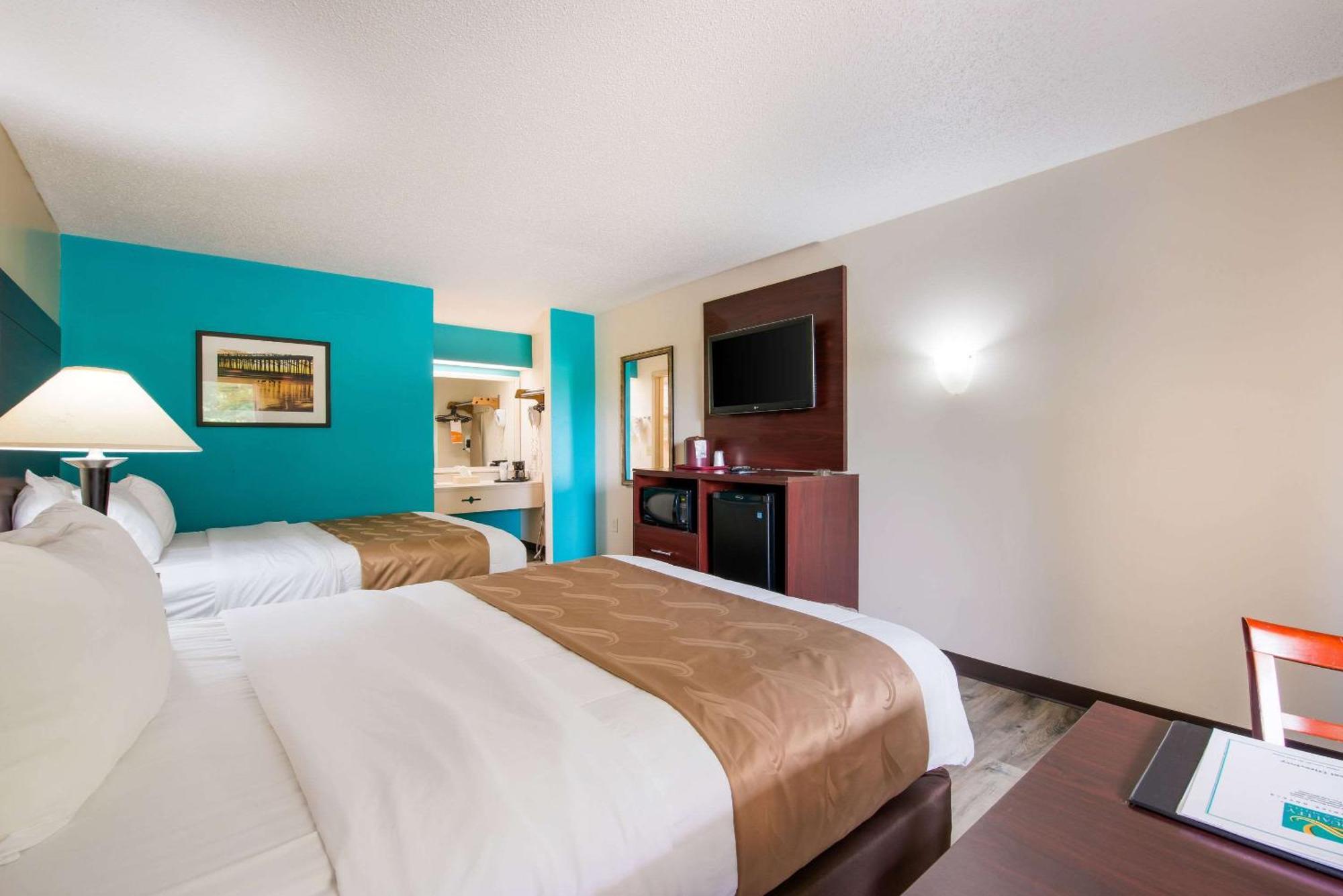 Quality Inn & Suites Rockingham Ngoại thất bức ảnh