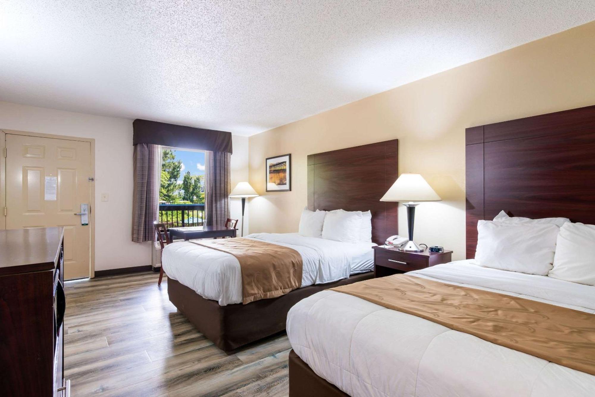 Quality Inn & Suites Rockingham Ngoại thất bức ảnh