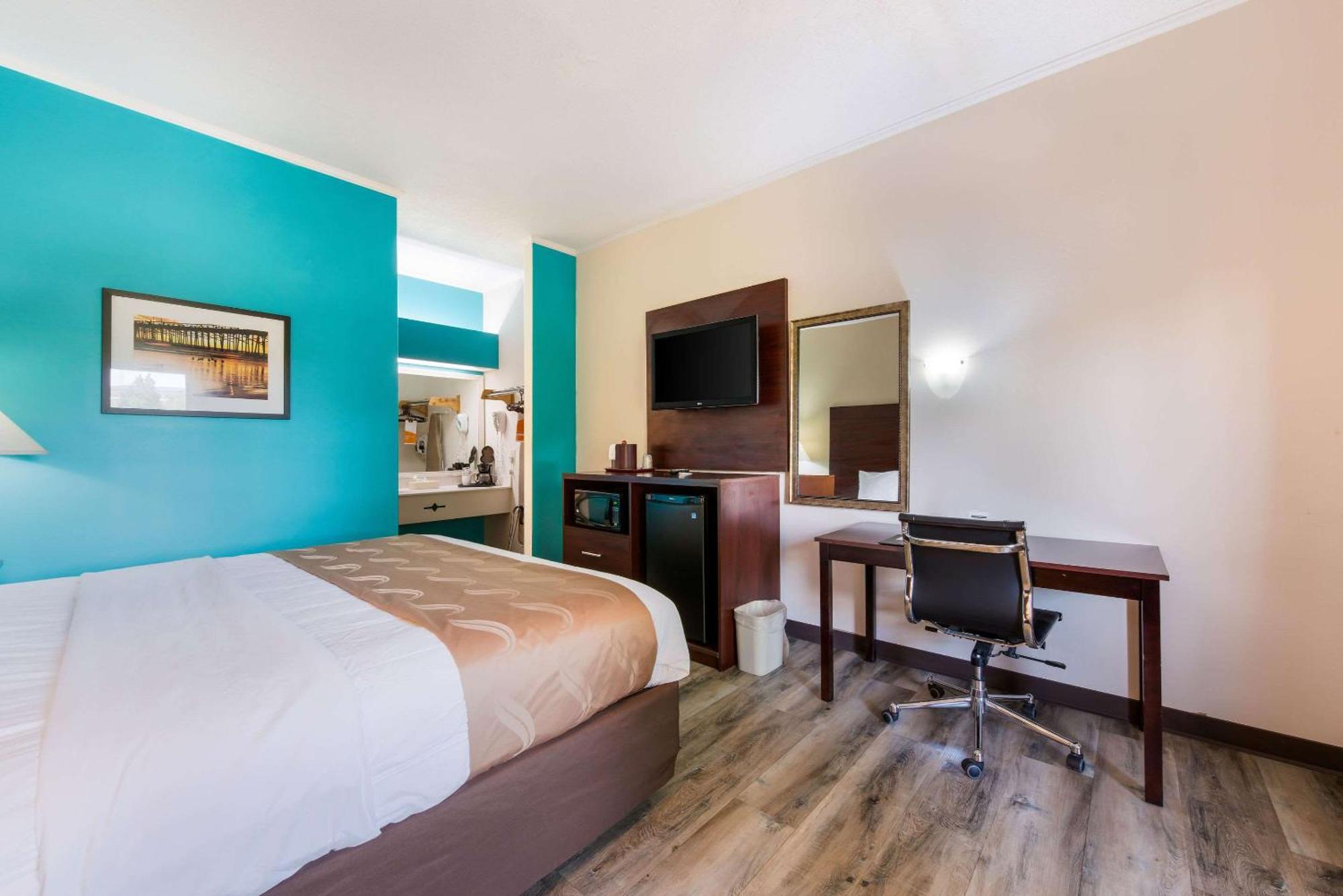 Quality Inn & Suites Rockingham Ngoại thất bức ảnh
