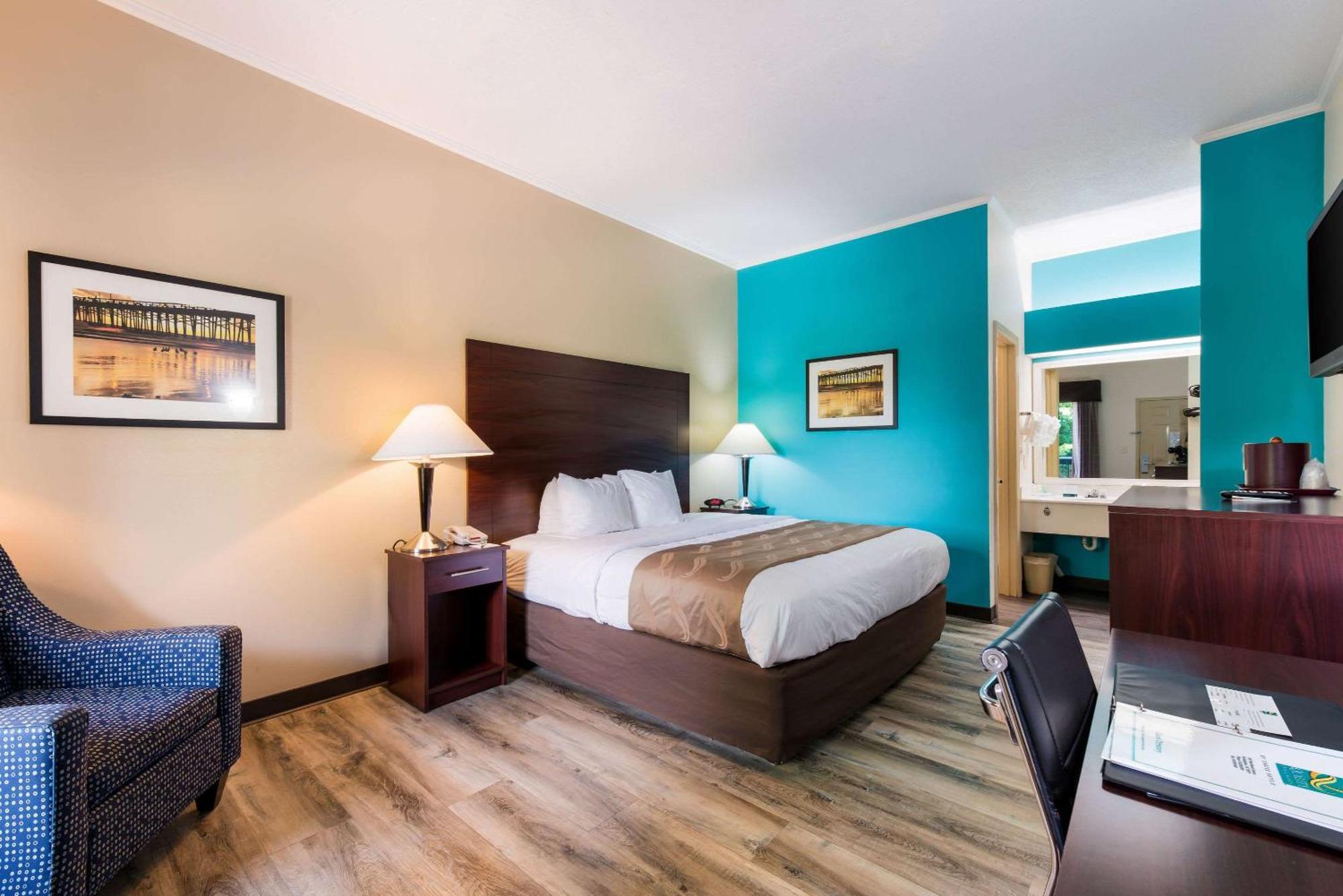 Quality Inn & Suites Rockingham Ngoại thất bức ảnh
