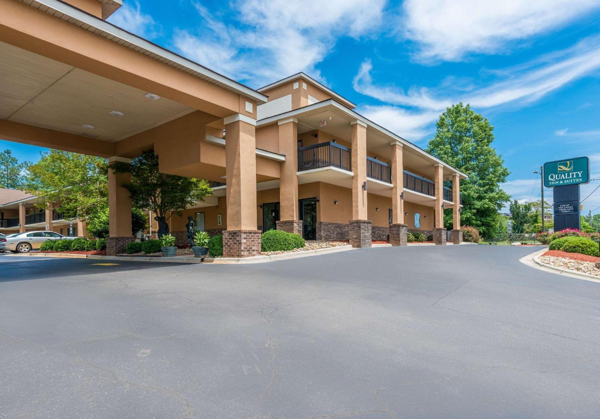 Quality Inn & Suites Rockingham Ngoại thất bức ảnh