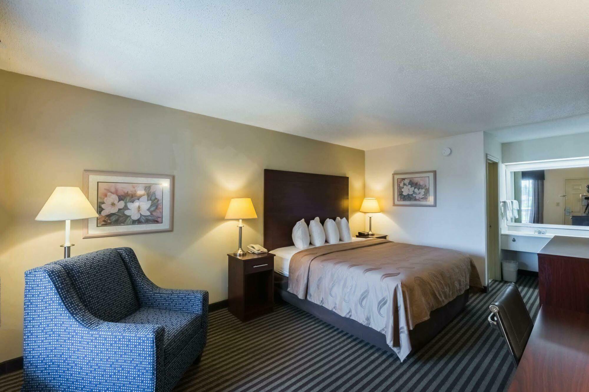 Quality Inn & Suites Rockingham Ngoại thất bức ảnh