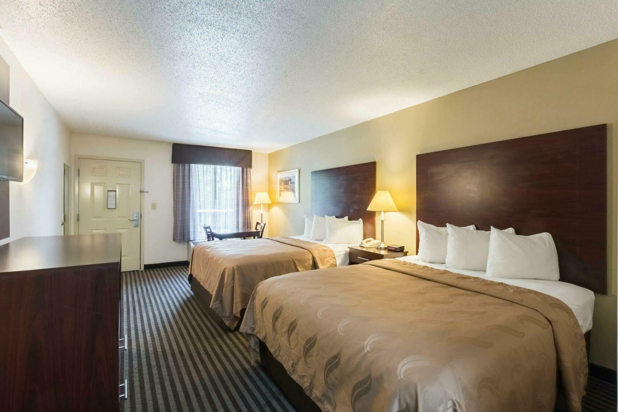 Quality Inn & Suites Rockingham Ngoại thất bức ảnh