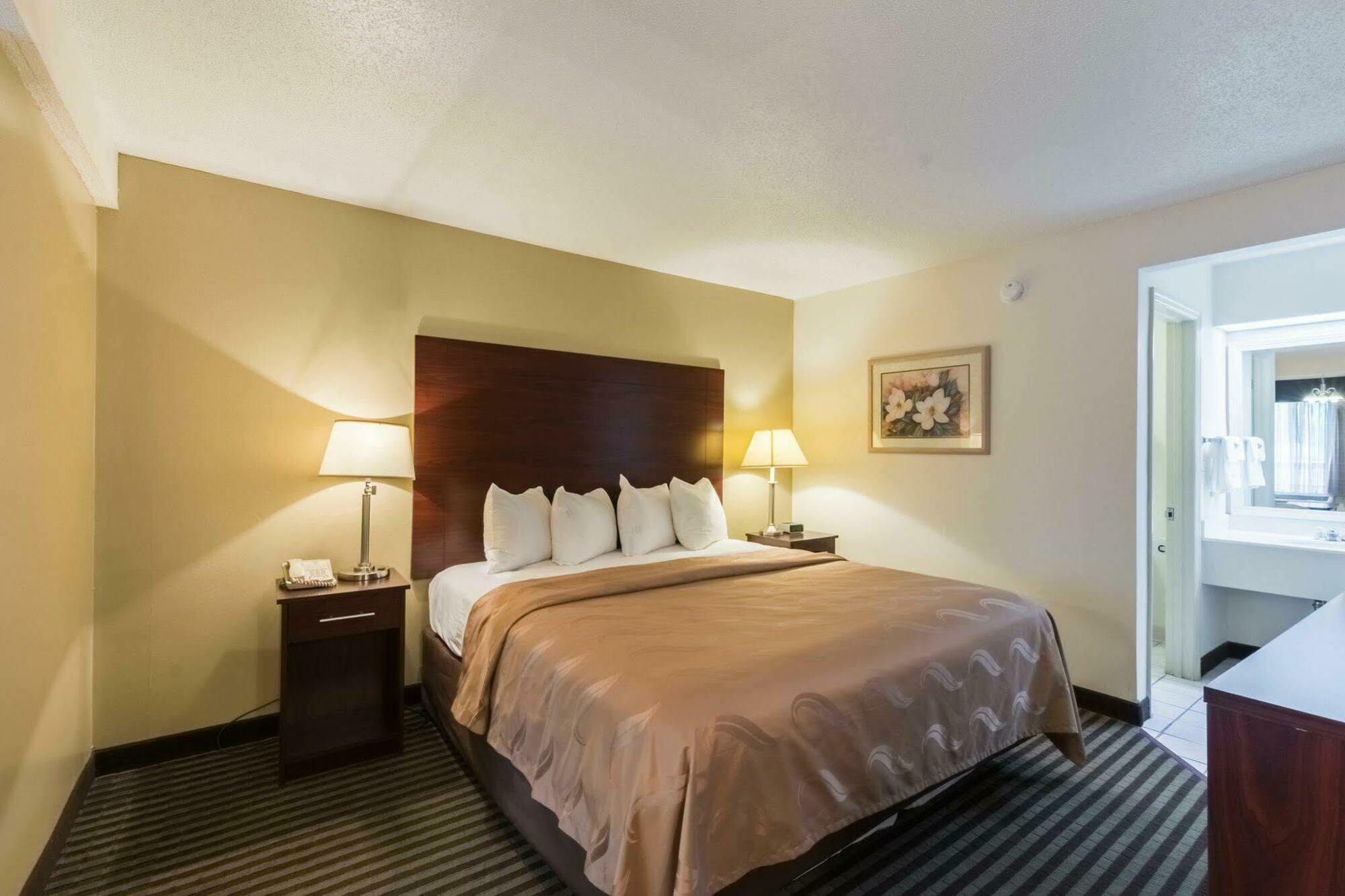 Quality Inn & Suites Rockingham Ngoại thất bức ảnh